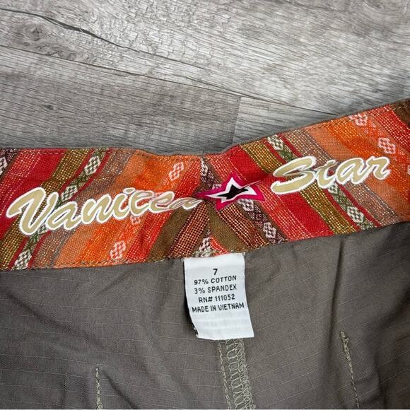 Printed Shorts Size 7 Y2K Skater Style Utility Pocket Button Detail Gray - Picture 4 of 4